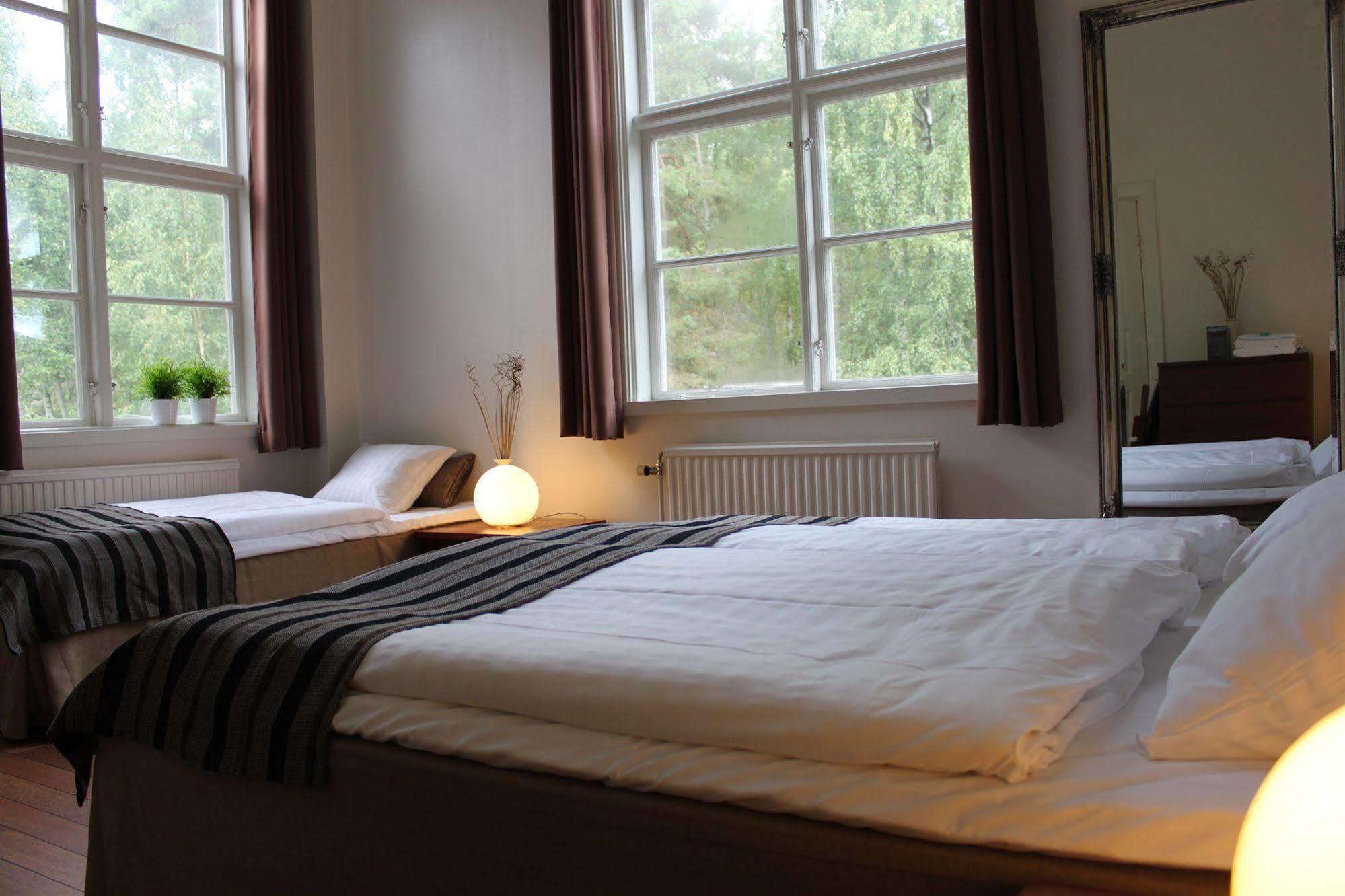 Guesthouse Eleven Hotel Arvika Eksteriør billede